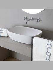 Bold bicolor embroidery - terry towels set (2 pieces) - terry towels set