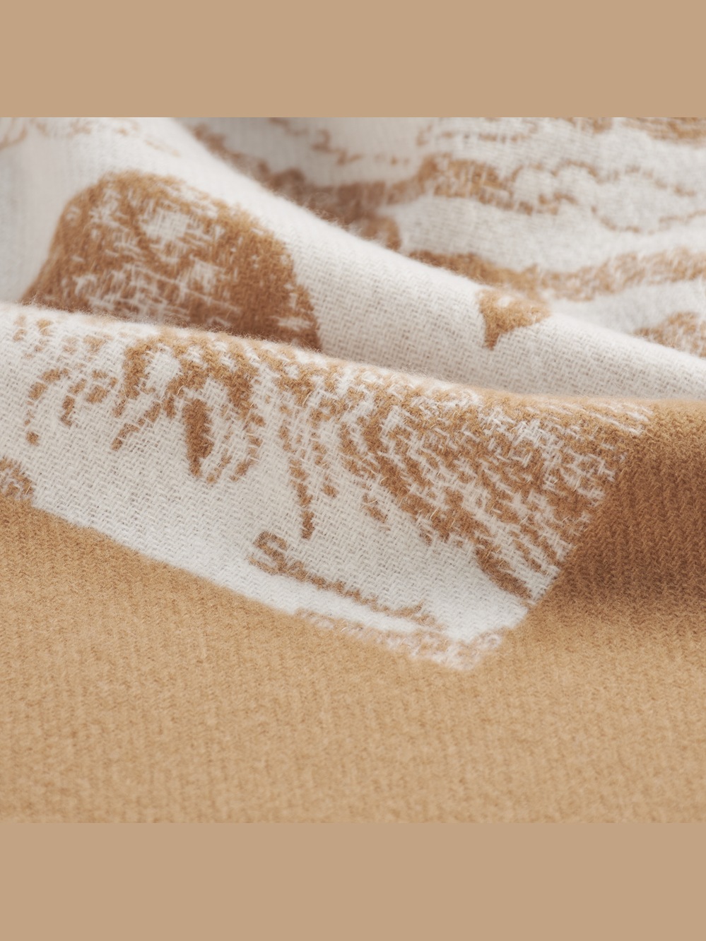 Tour of joy jacquard wool throw 155x220 camel