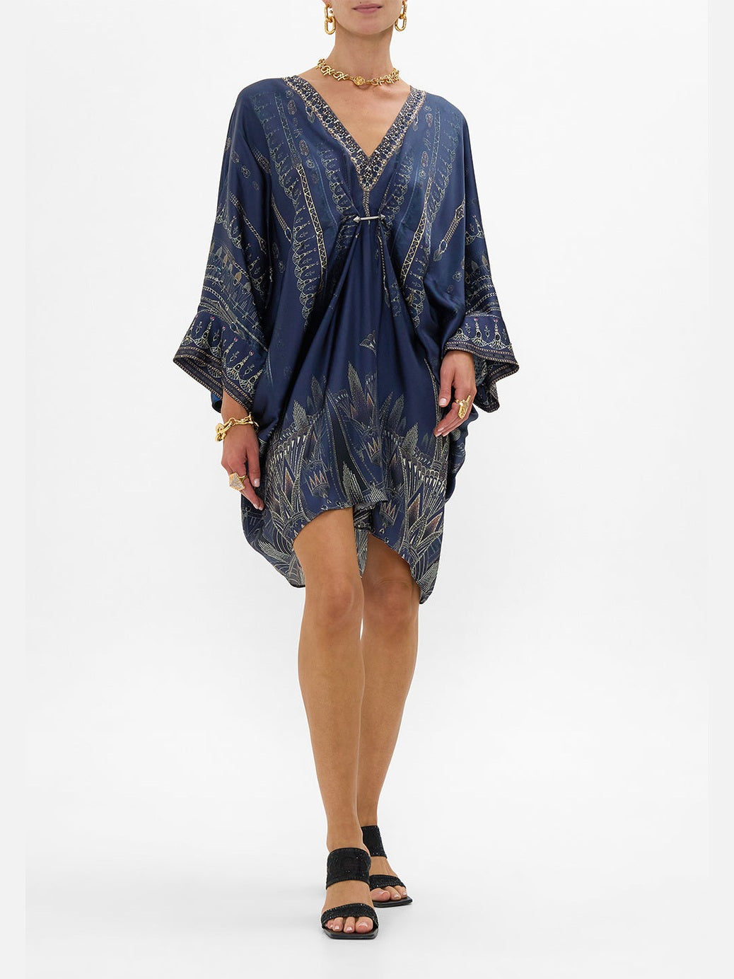 Pierced v neck short kaftan