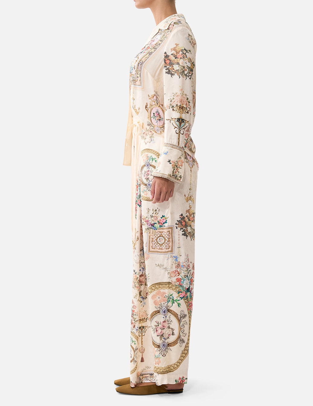 CAMILLA_00038269_SOFT_WIDE_LEG_PANT_WITH_TIE_DETAIL_TWILIGHT_IN_ISTANBUL_MODEL_2.jpg