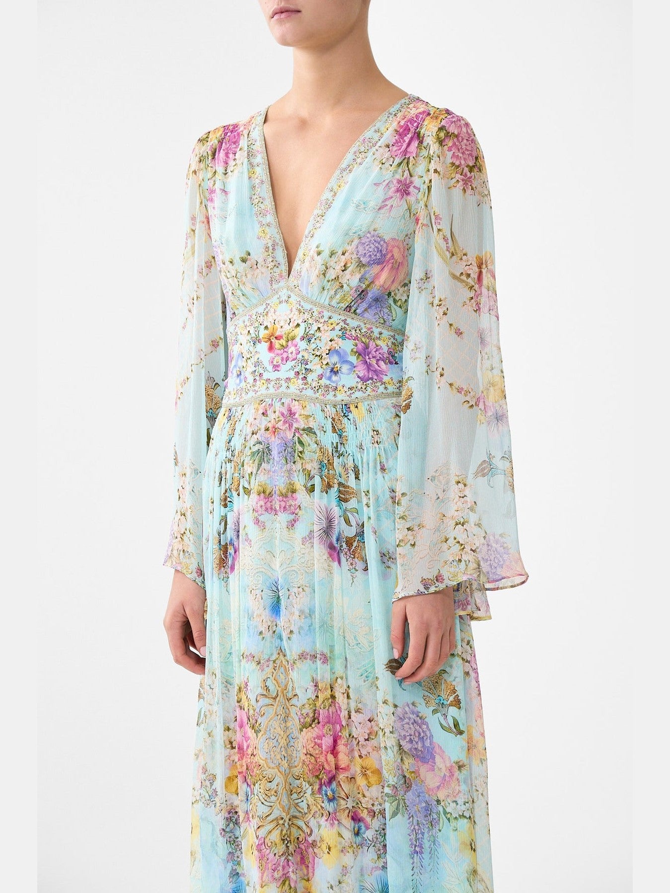 Flared sleeve dress