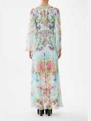 Flared sleeve dress