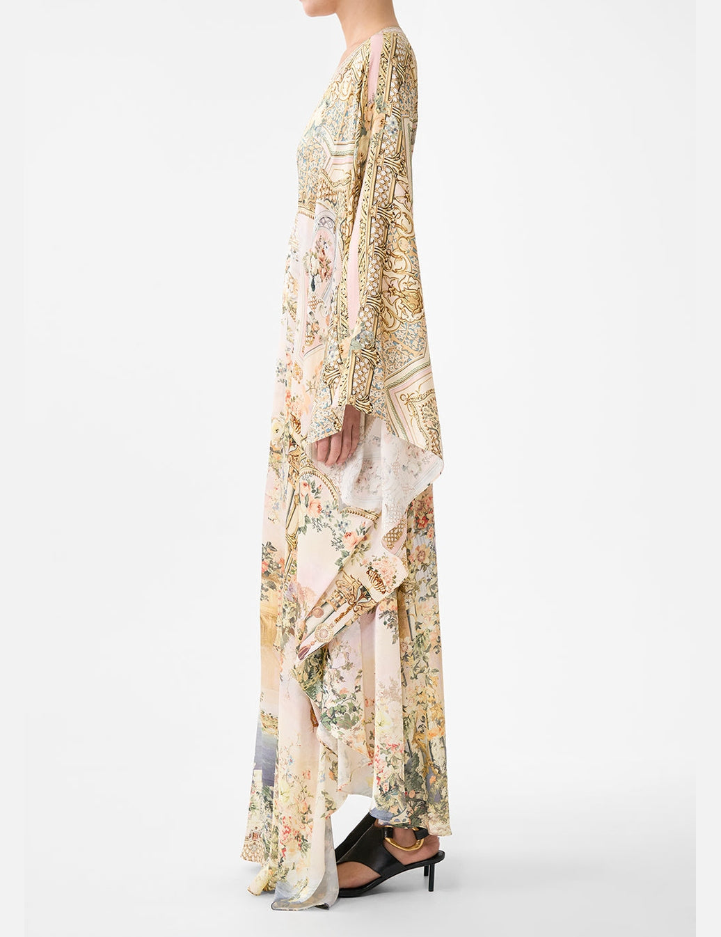 CAMILLA_00038709_LONG_KAFTAN_WITH_WAIST_DETAIL_TWILIGHT_IN_ISTANBUL_4.jpg