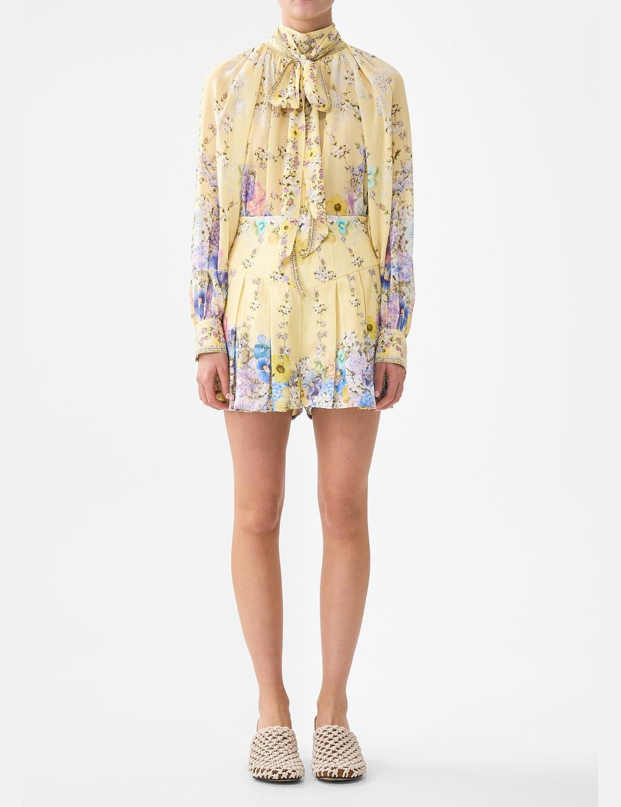 CAMILLA_00040989_DETACHABLE_PUSSY_BOW_RAGLAN_BLOUSE_DARLING_BUDS_1.jpg