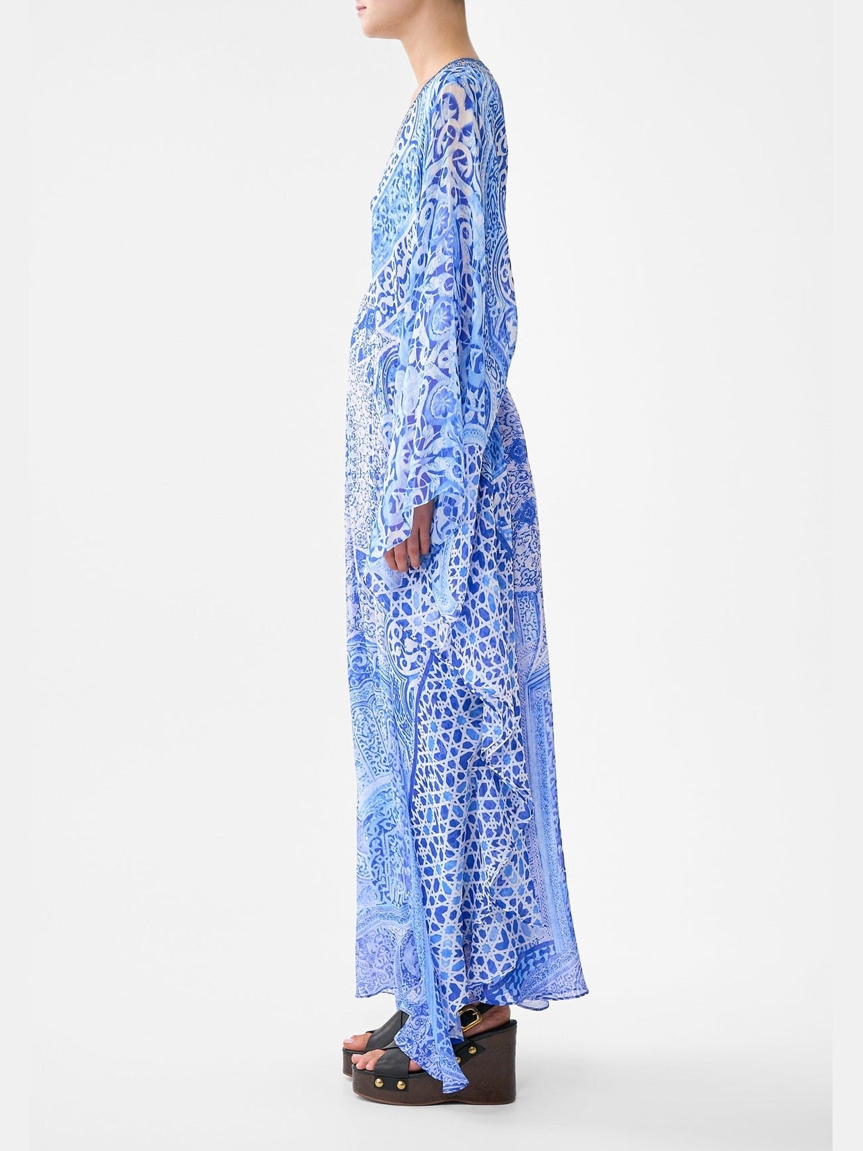 Long kaftan with waist detail