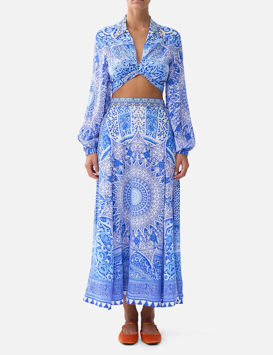 CAMILLA_00041689_CROPPED_WRAP_SHIRT_THE_BOSPHOROUS_MODEL_1.jpg