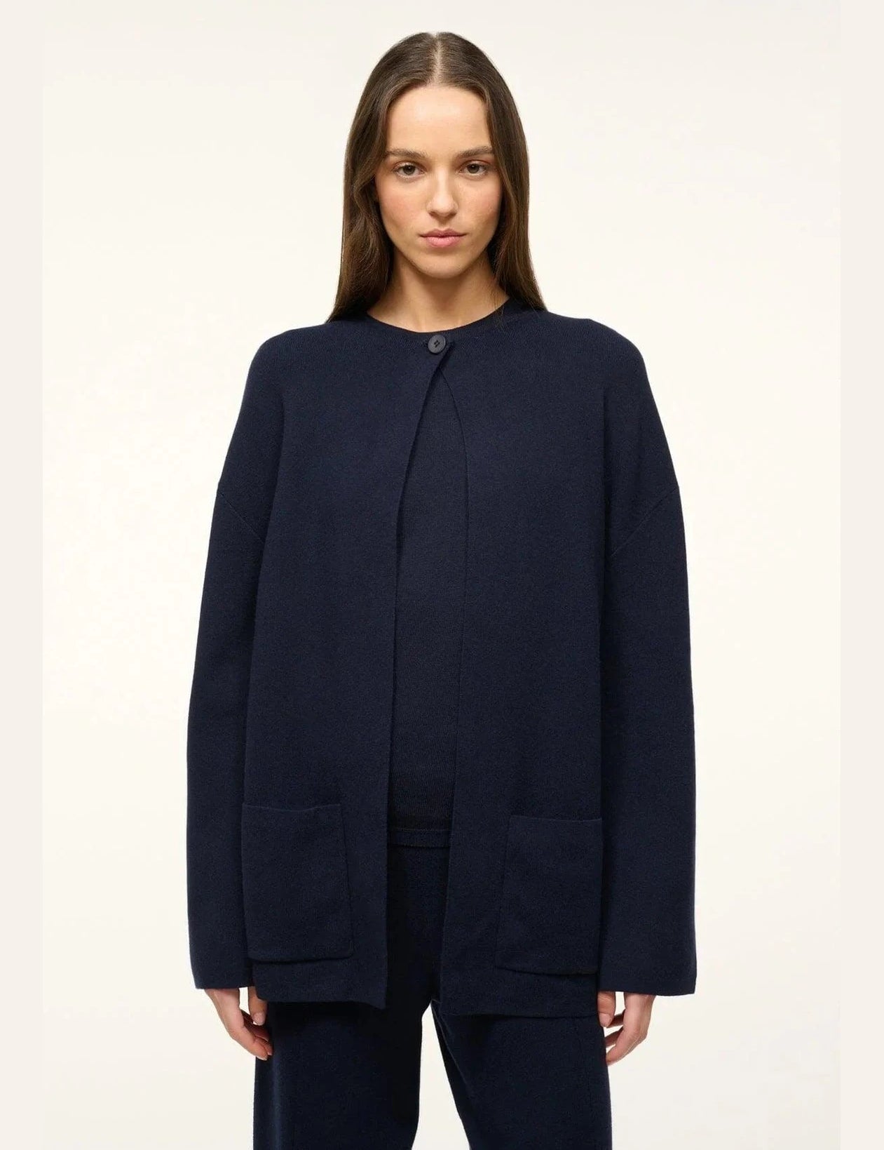 CARRY_ON_CARDIGAN_NAVY_3069_web.webp