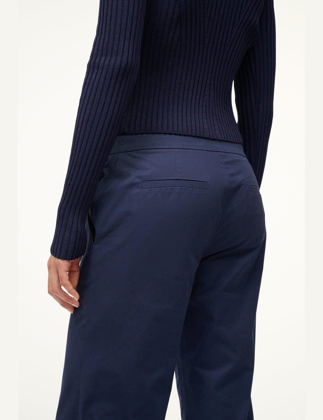 CHANDLER_PANT_NVY_0112_web.jpg