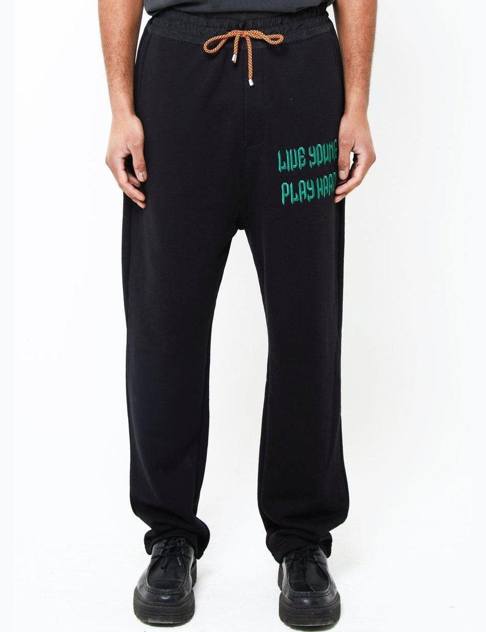 CORE-PANT-FFRONT_900x_1998a127-5916-4e35-a144-f5bebe1b250d.jpg