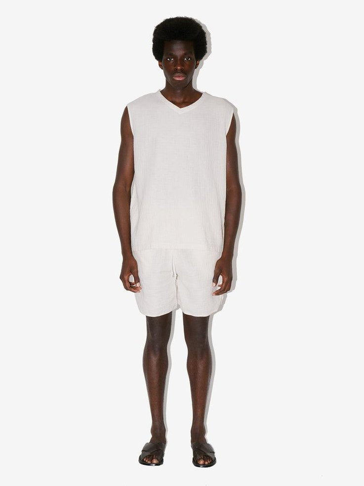 Sleeveless tee