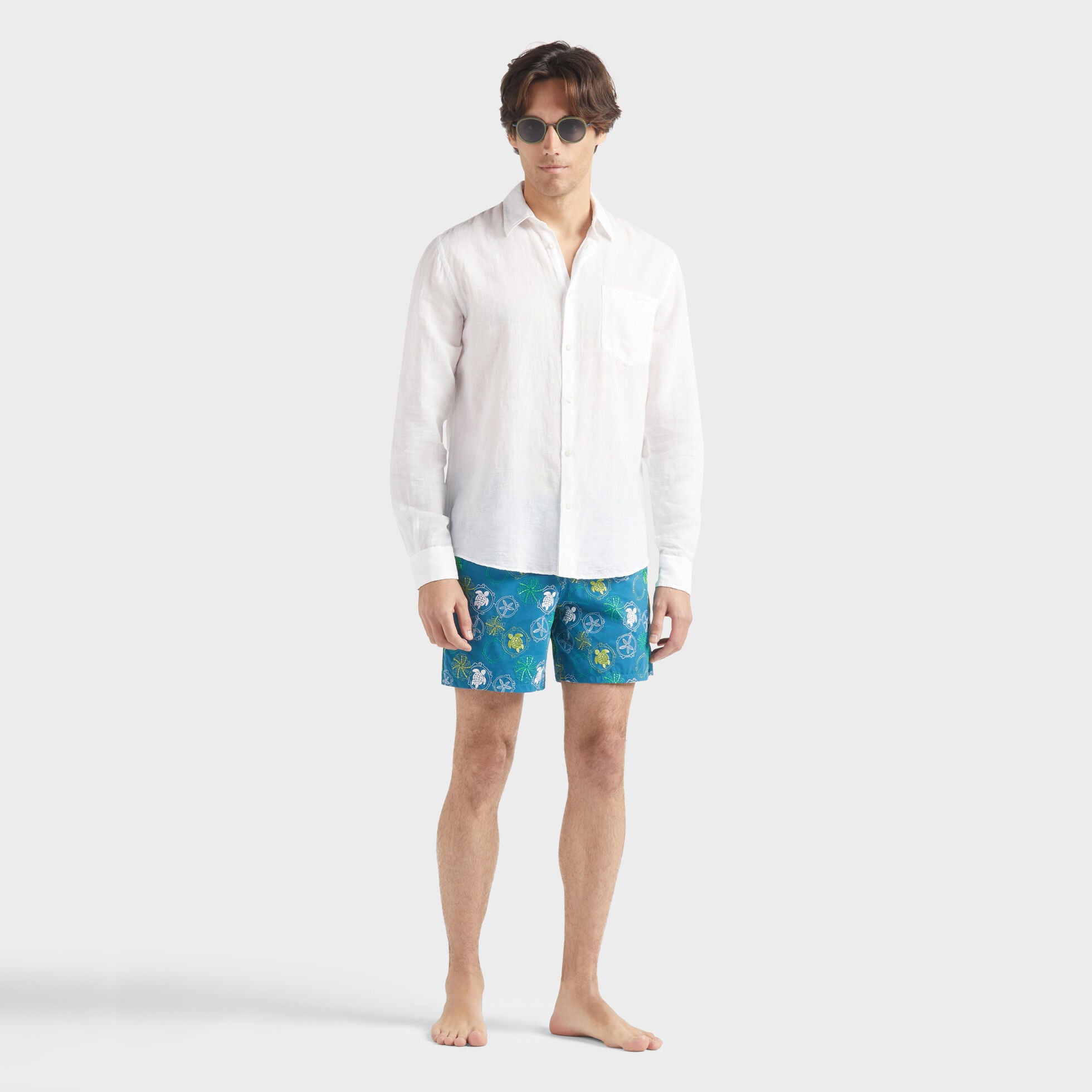 Men Linen and Cotton Shirt Solid