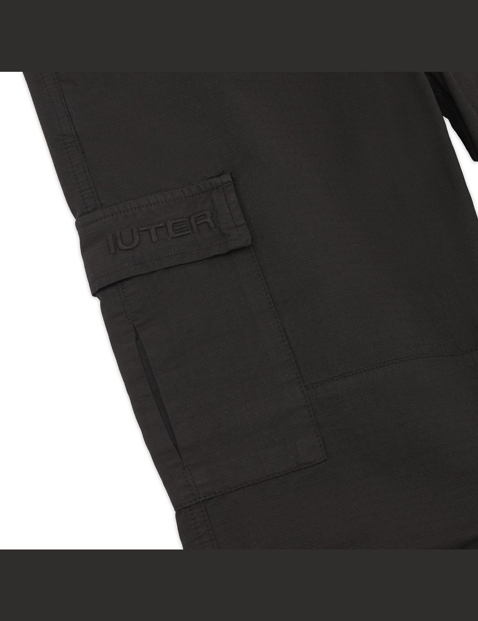 CRVRICG01_BLACK_03.jpg