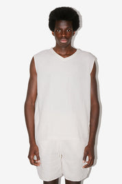 SLEEVELESS TEE