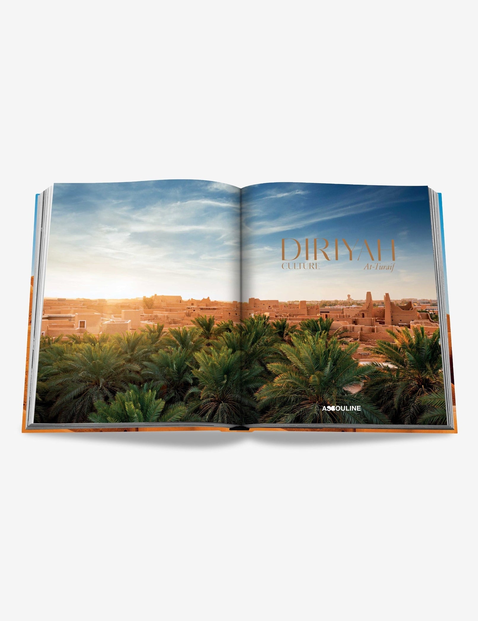 Diriyah-Culture-At-Turaif-Spread_01.jpg