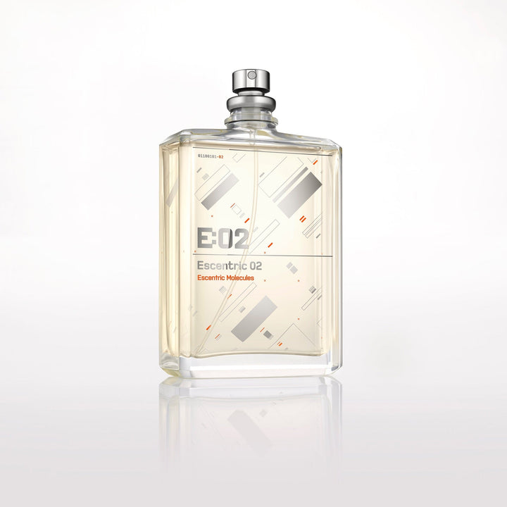 Escentric 02