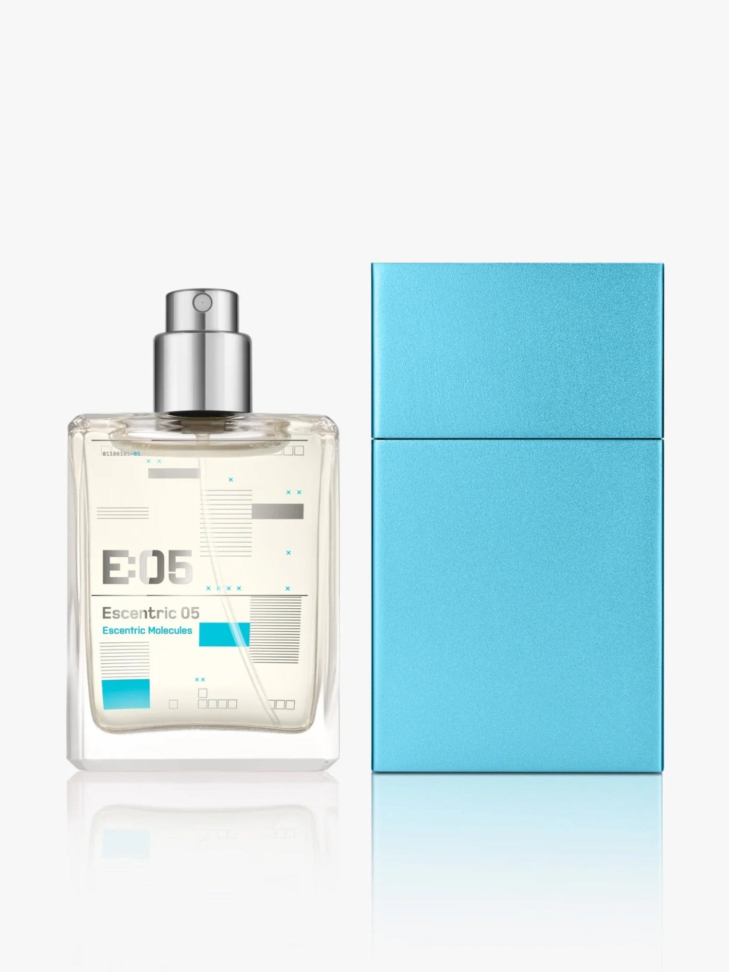 Escentric 05 30ml cased unit