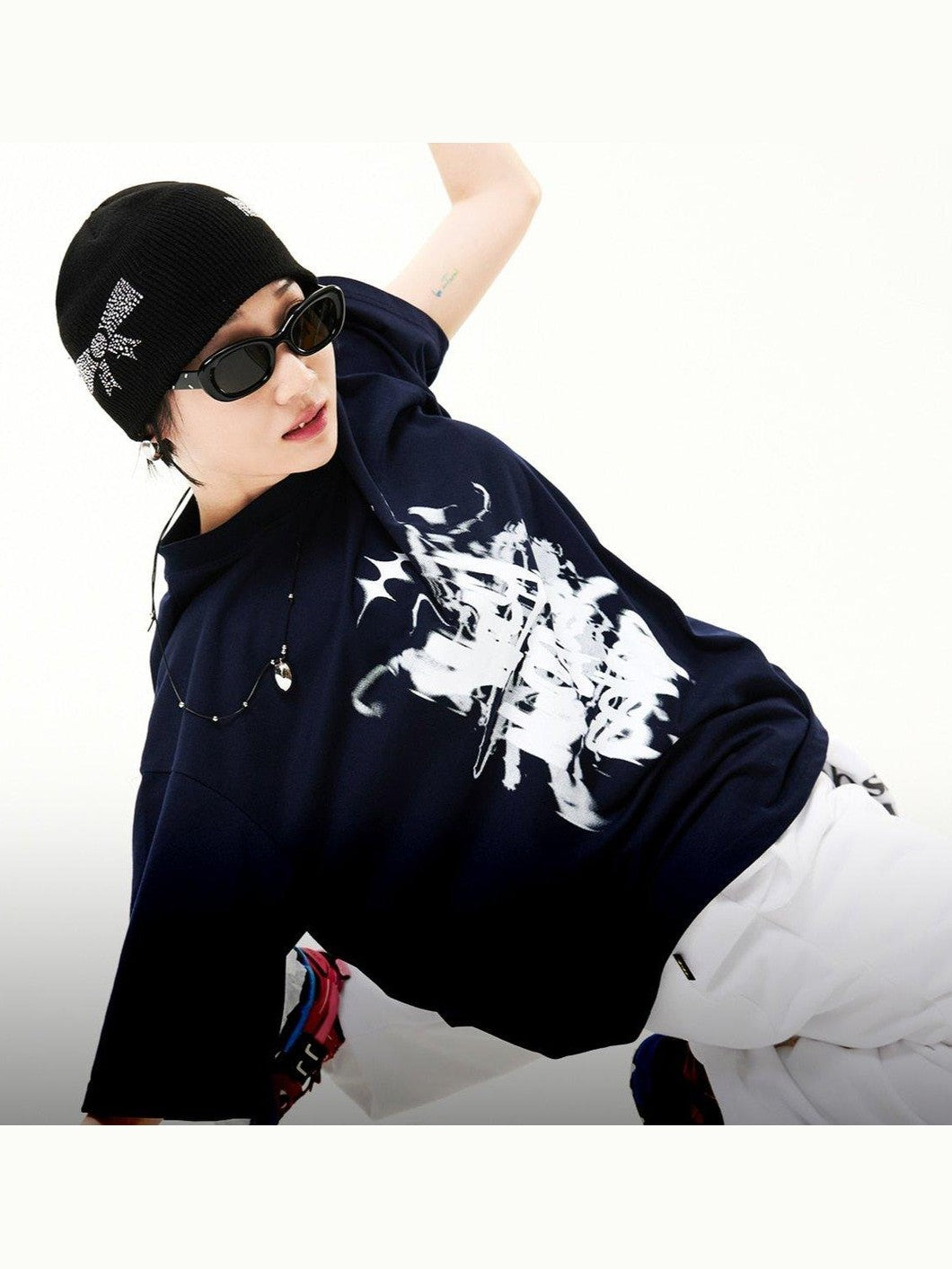 Oversized hip hop dance studio vintage graphics