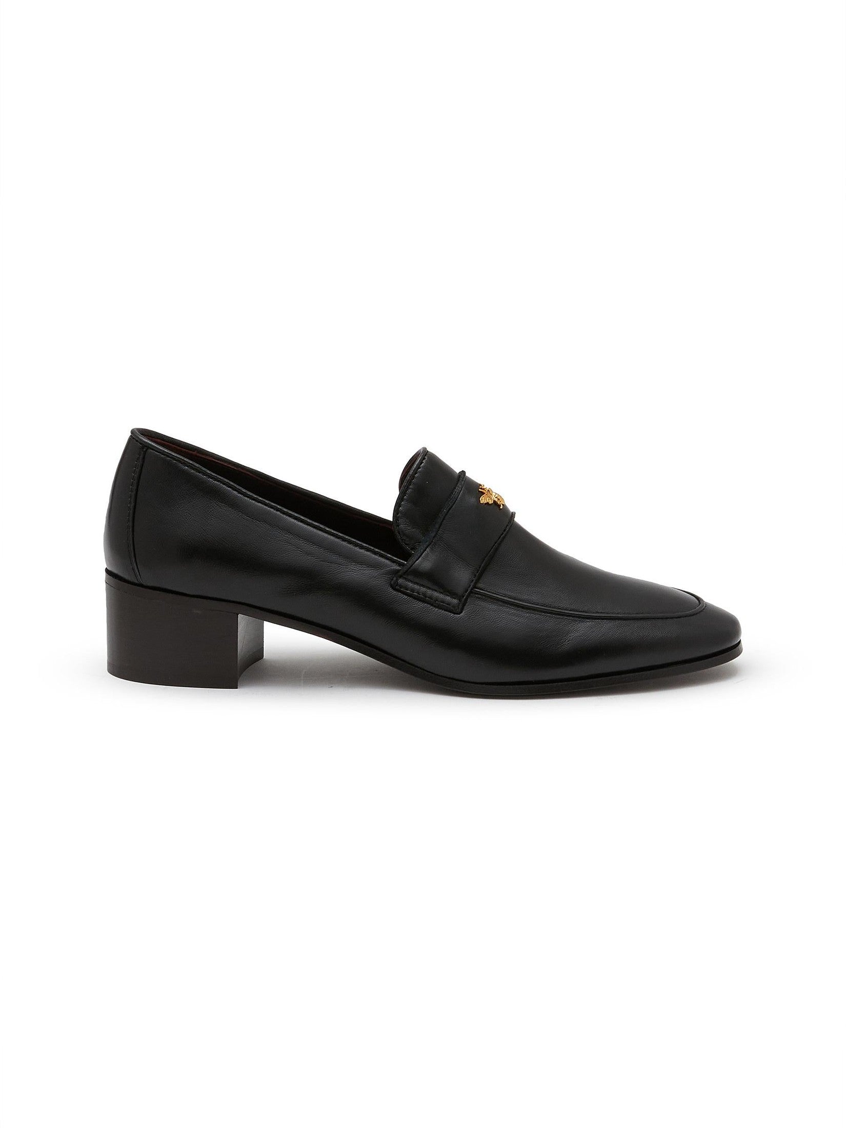 Black leather heeled flaneur