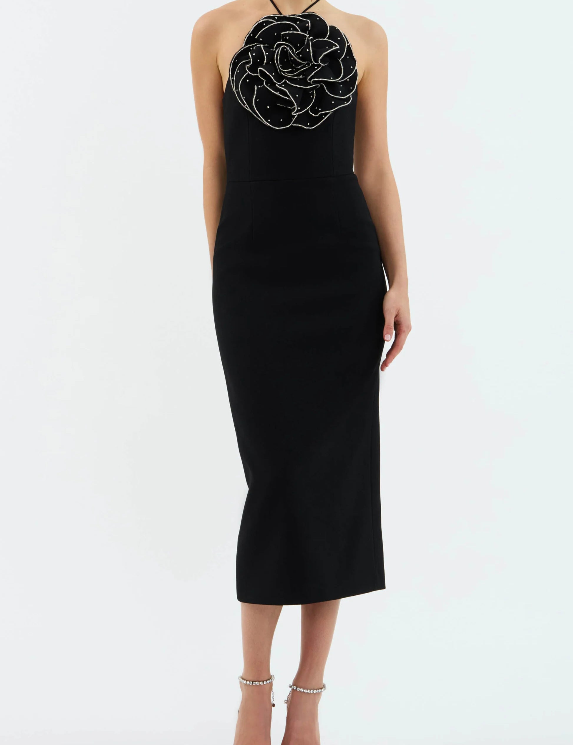 ELIANA_HALTER_MIDI_2404-1745_BLACK_FRONT_web.webp