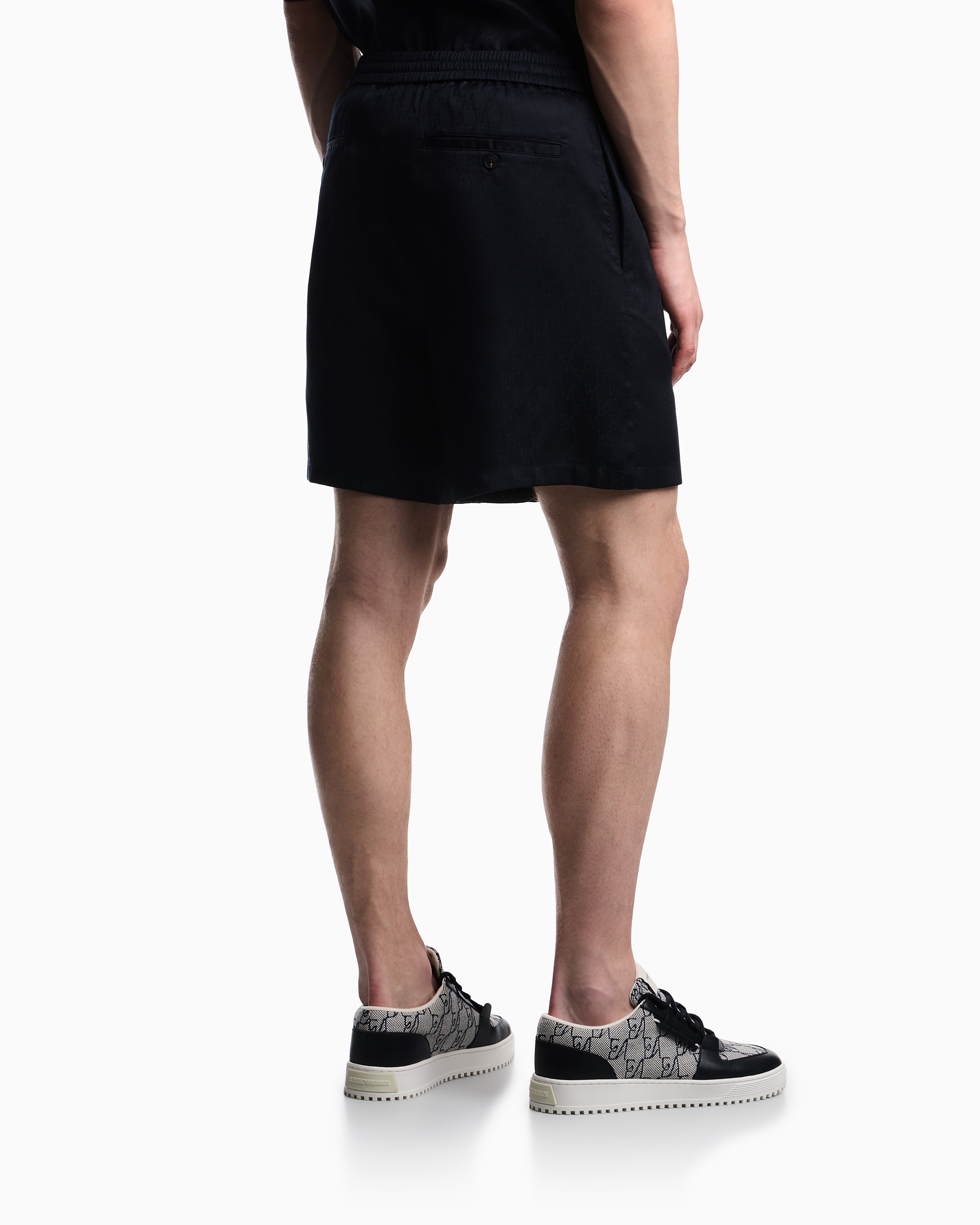 Bermuda shorts in Tencel jacquard