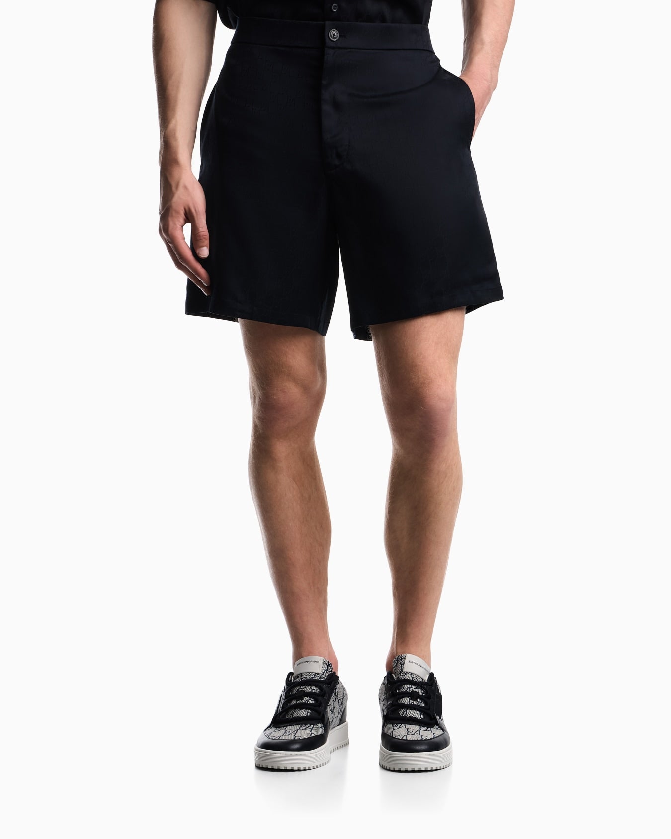 Bermuda shorts in Tencel jacquard with a regular fit