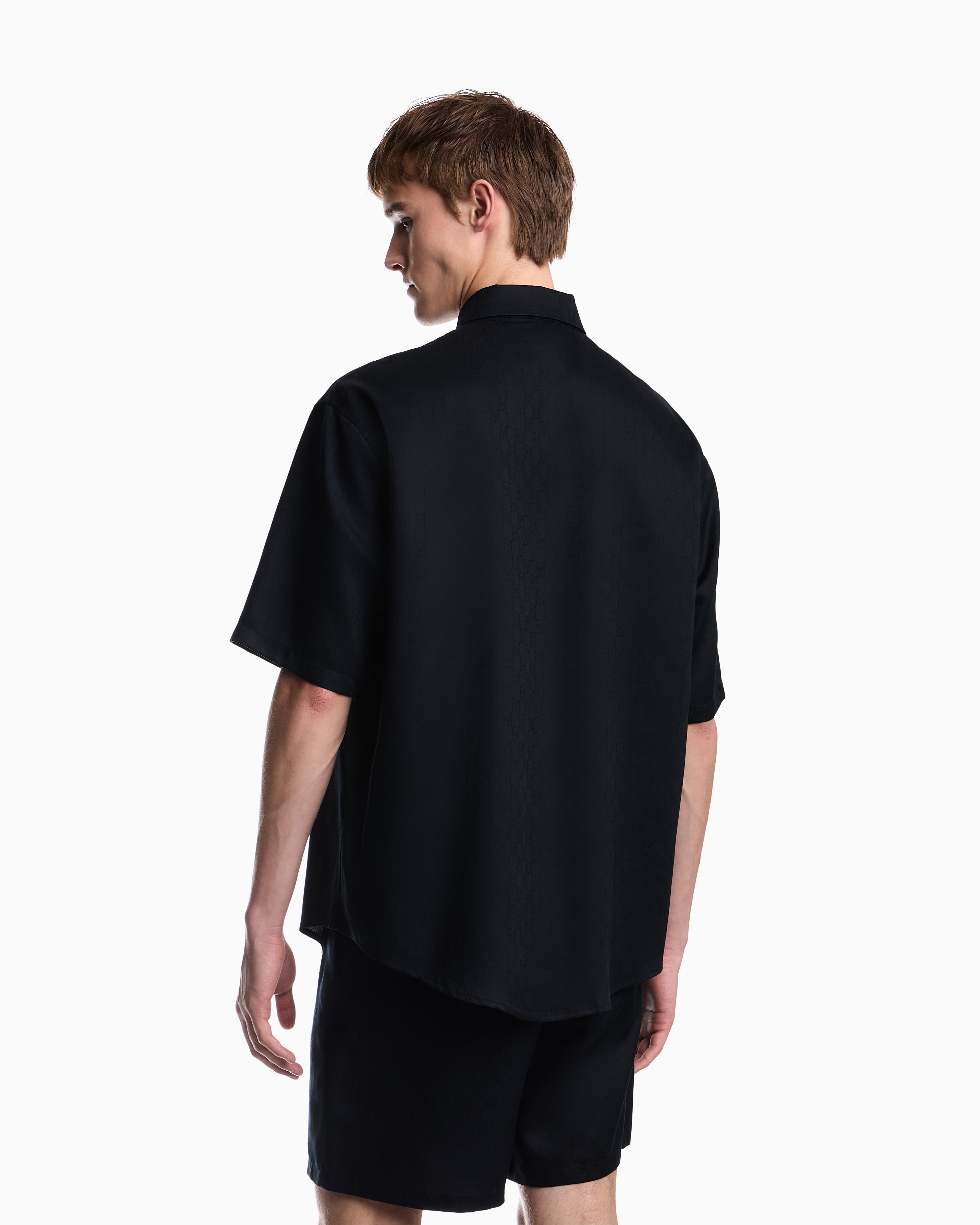 Shirt in lyocell jacquard with a regular fit