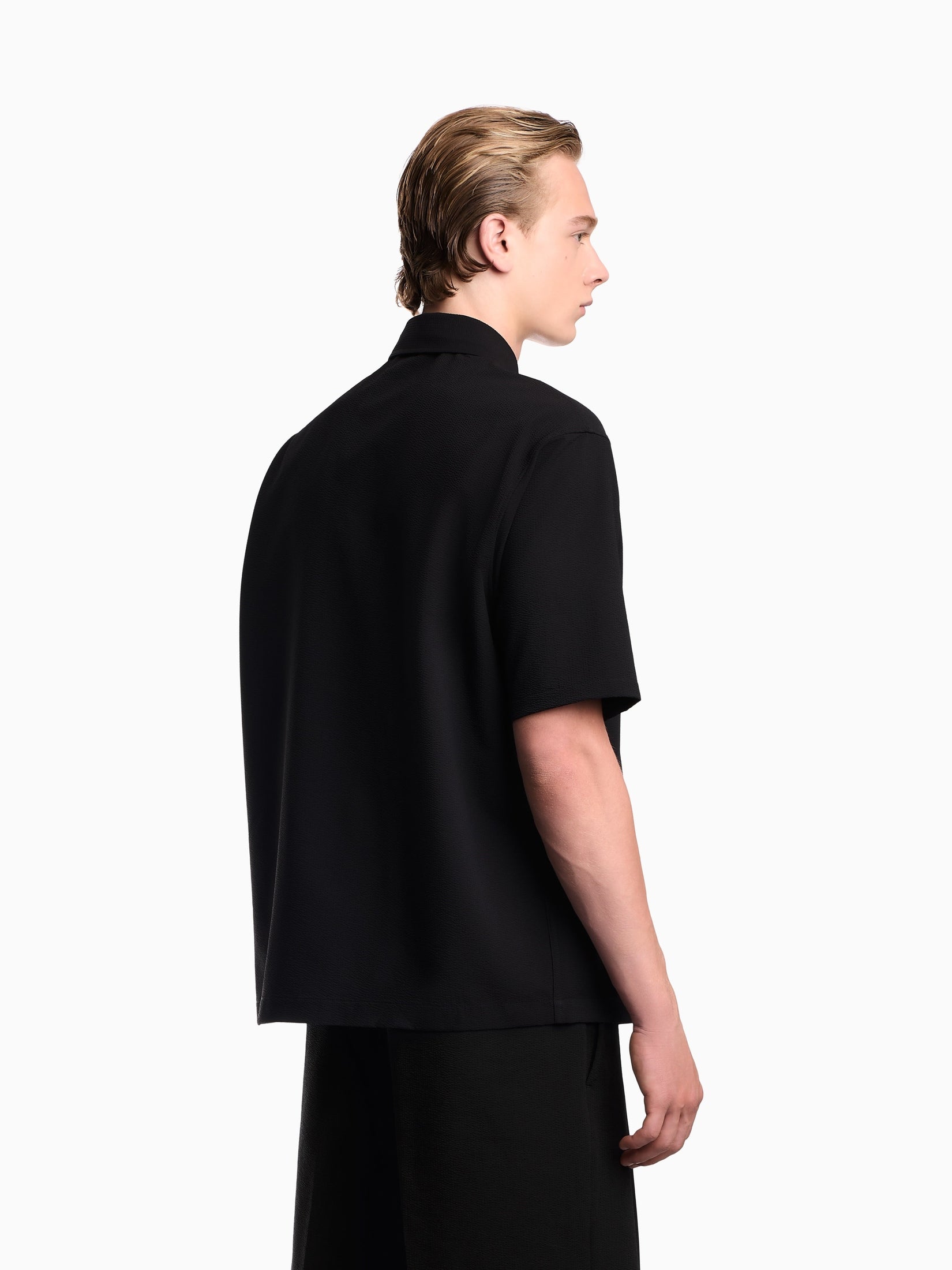 Seersucker shirt with down padding and rib details