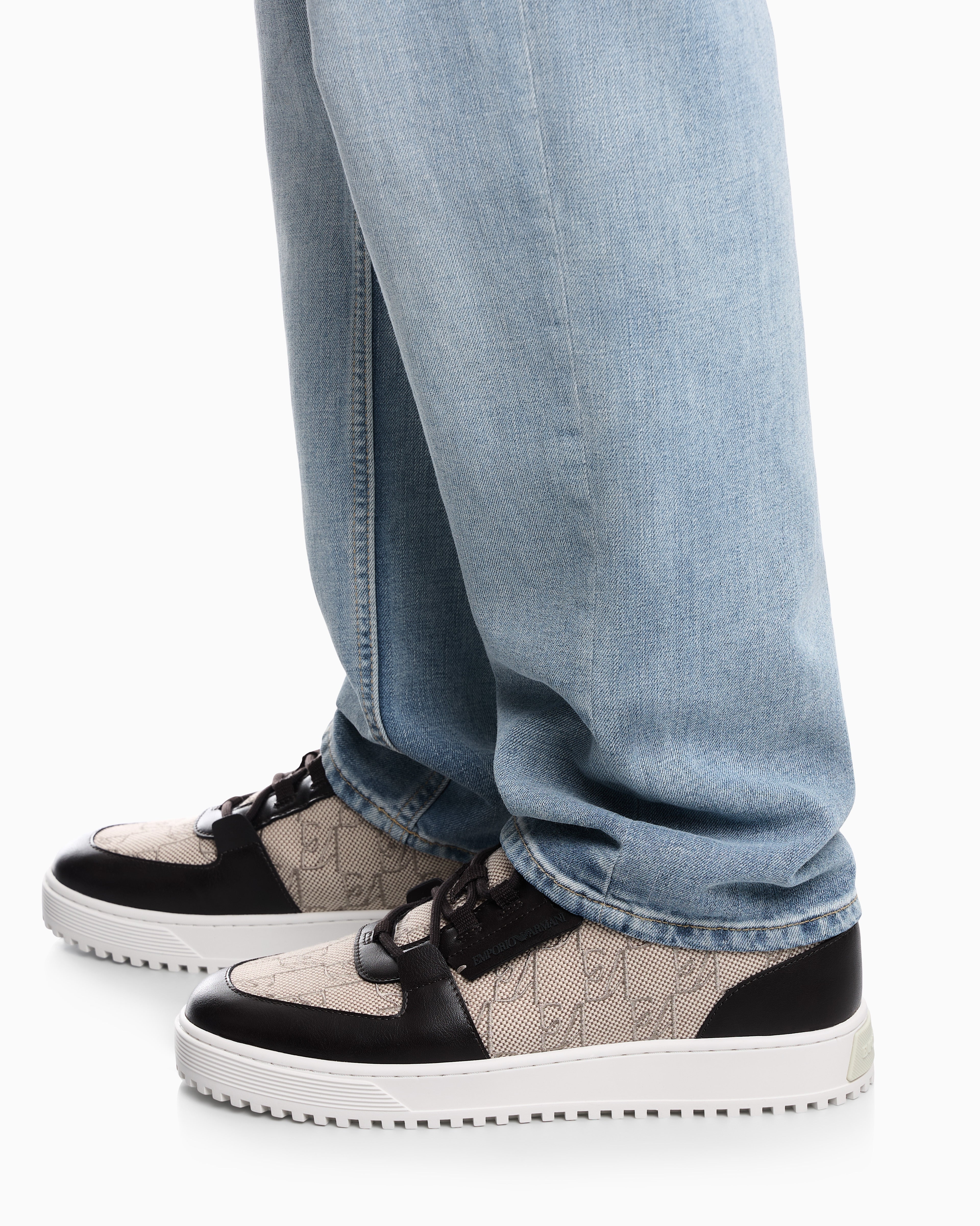 Sneaker