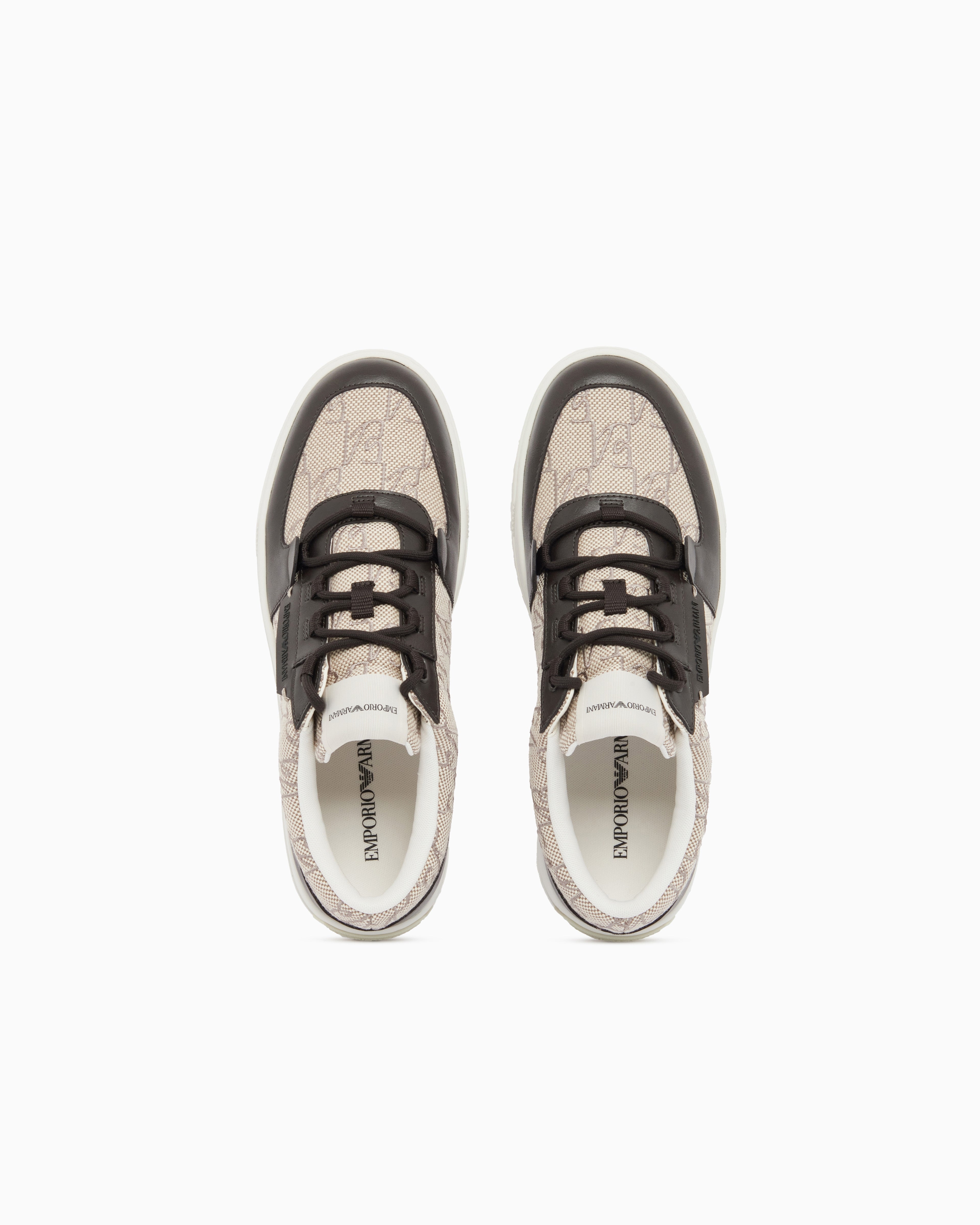 Sneaker