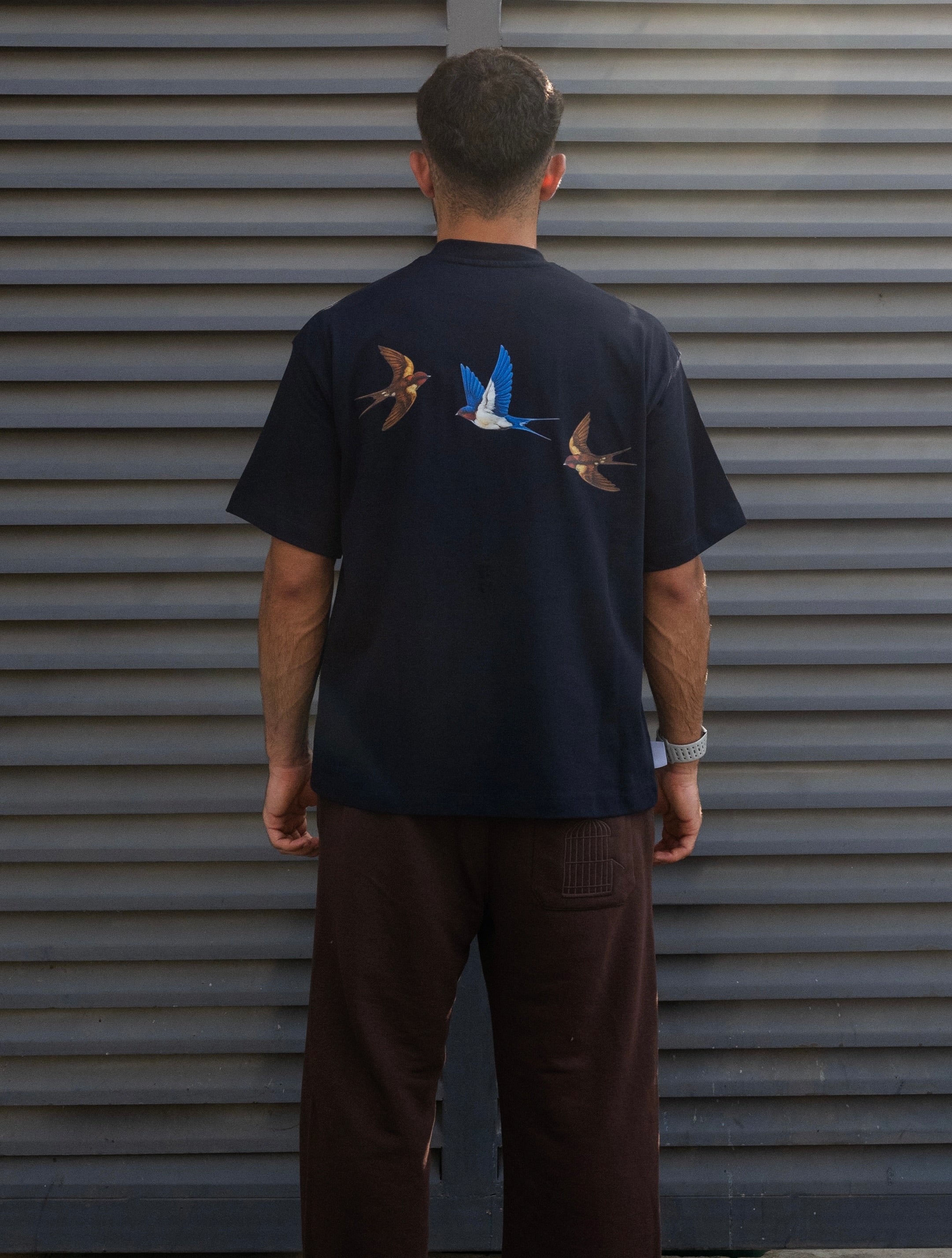Dark blue shortsleeve t-shirt