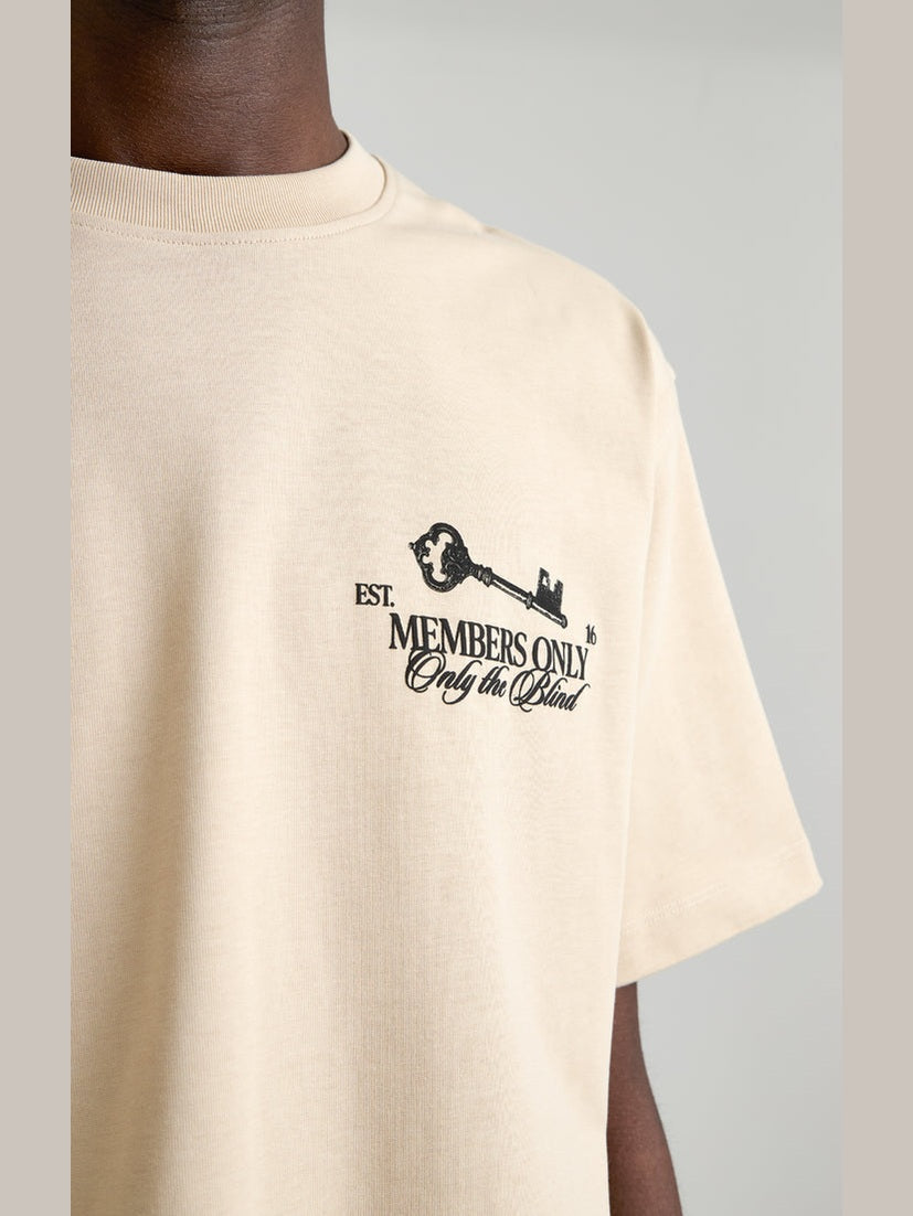 Extended checkout t-shirt