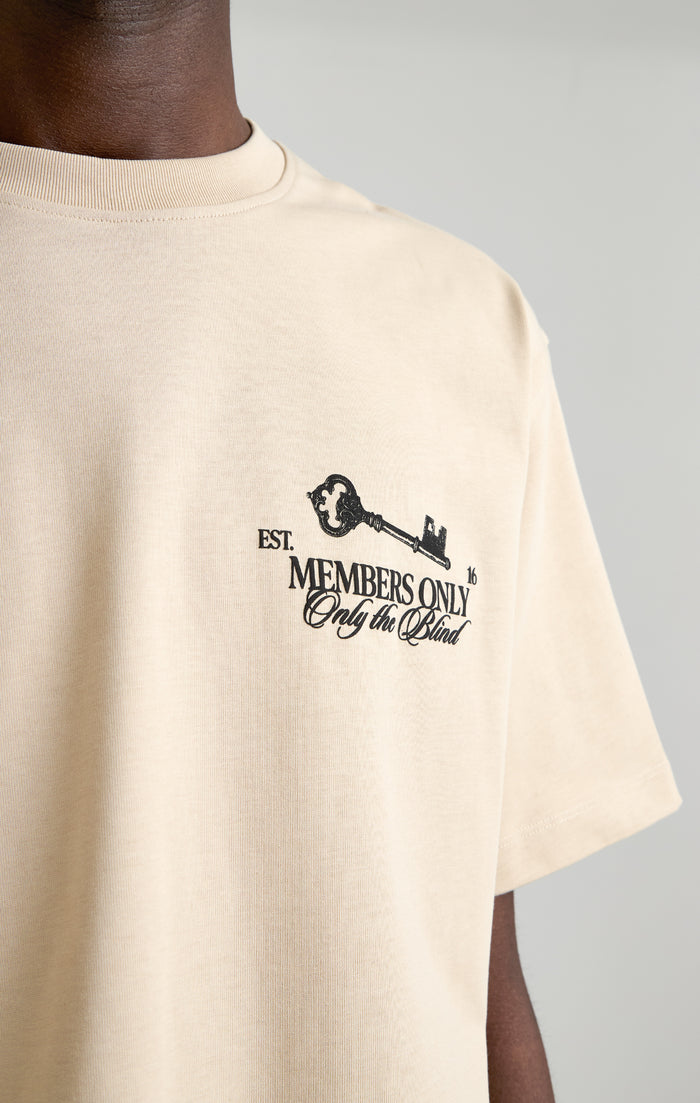 Extended checkout t-shirt