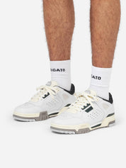Onyx sneaker