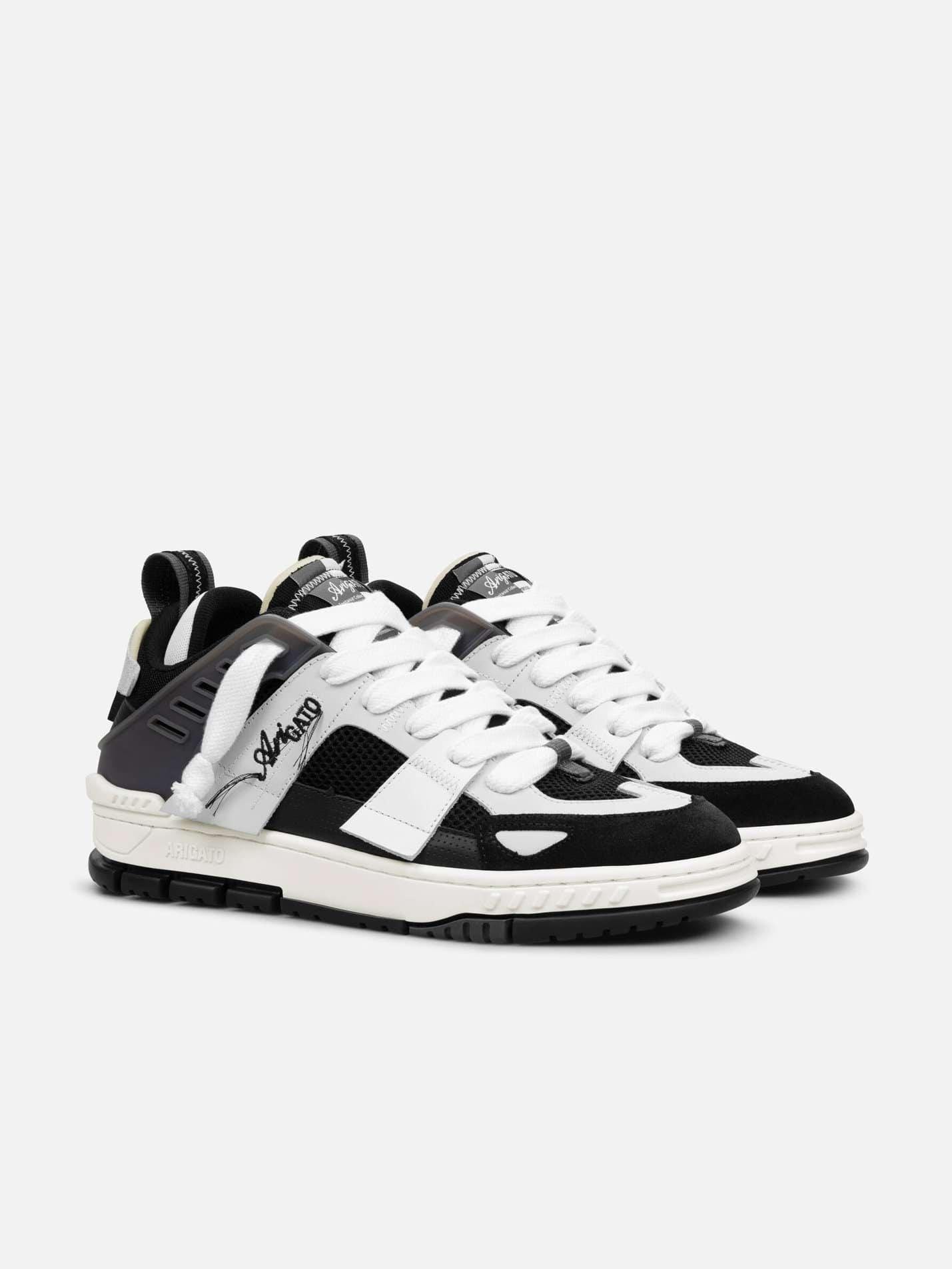 Area patchwork sneaker