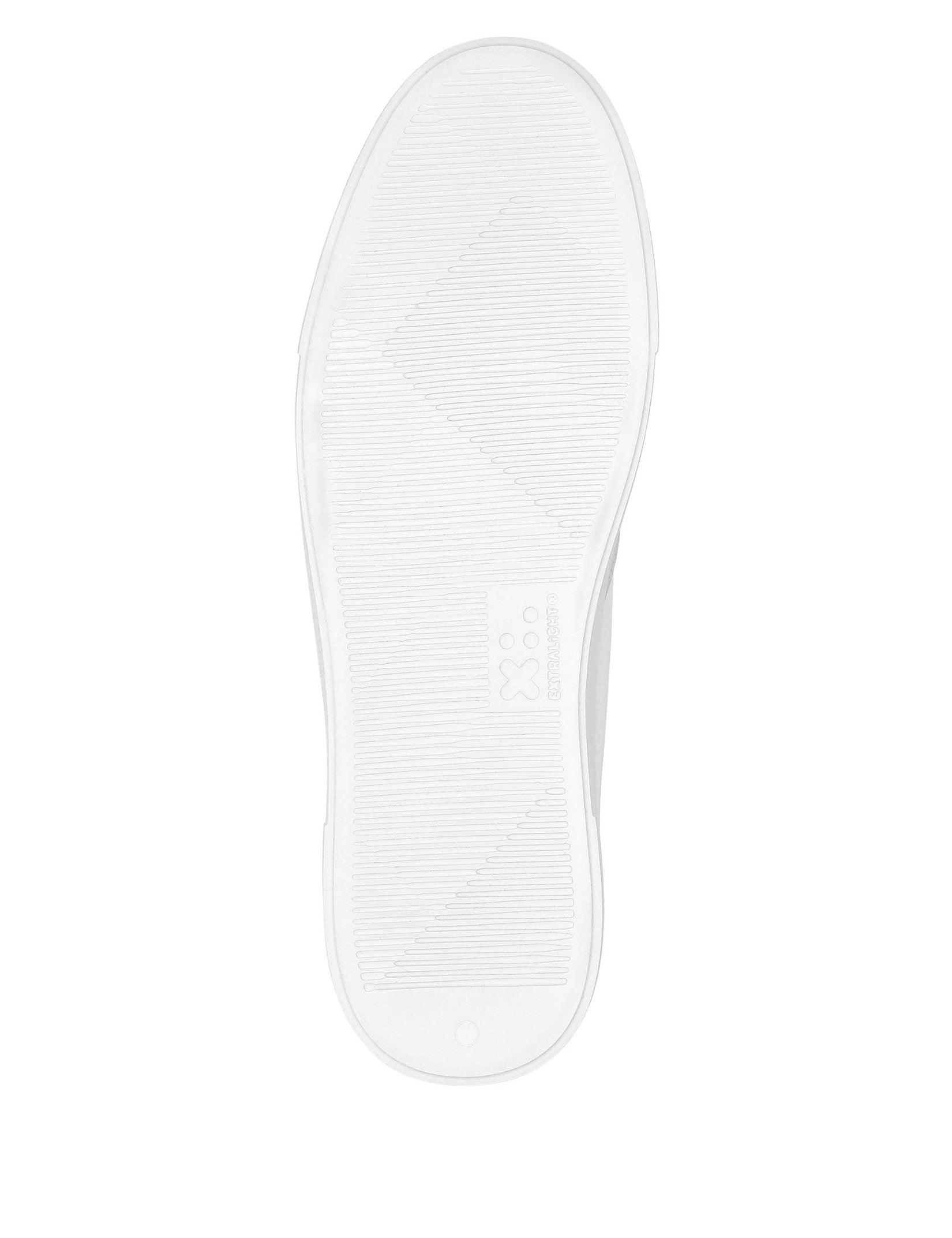 FADS-MSC3997-PLE005N_0101_sbt.jpg