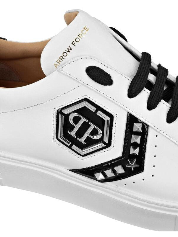 Lo-top leather arrow force sneakers
