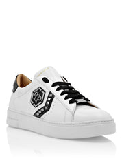 Lo-top leather arrow force sneakers