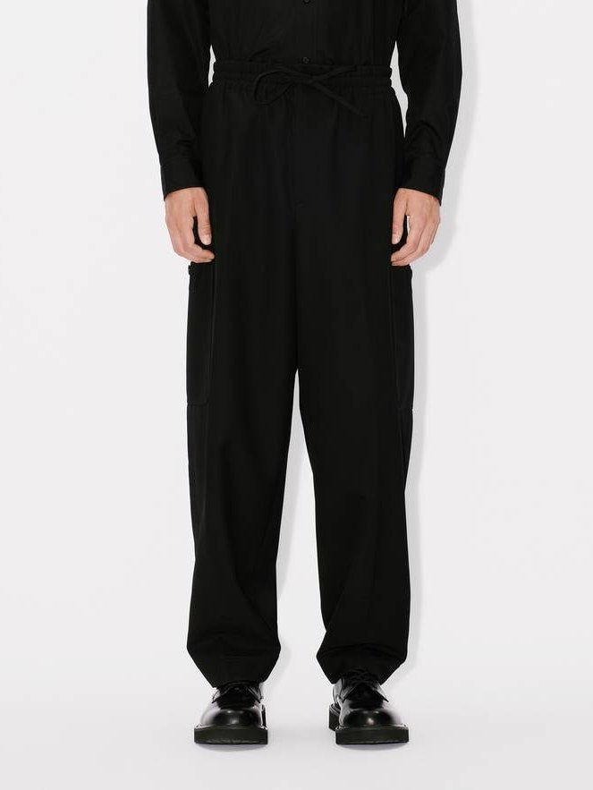 Cargo jog pants in virgin wool
