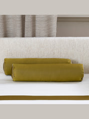 Allure - neck roll