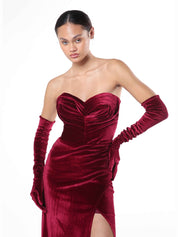 Velvet off-shoulder evening dress – red