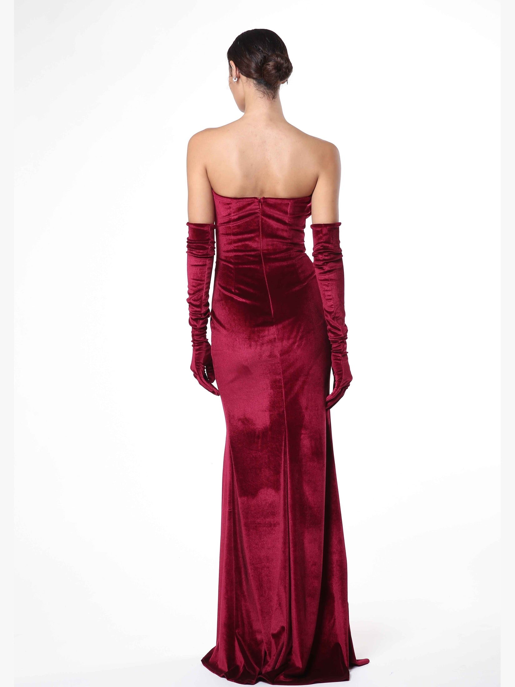 Velvet off-shoulder evening dress – red
