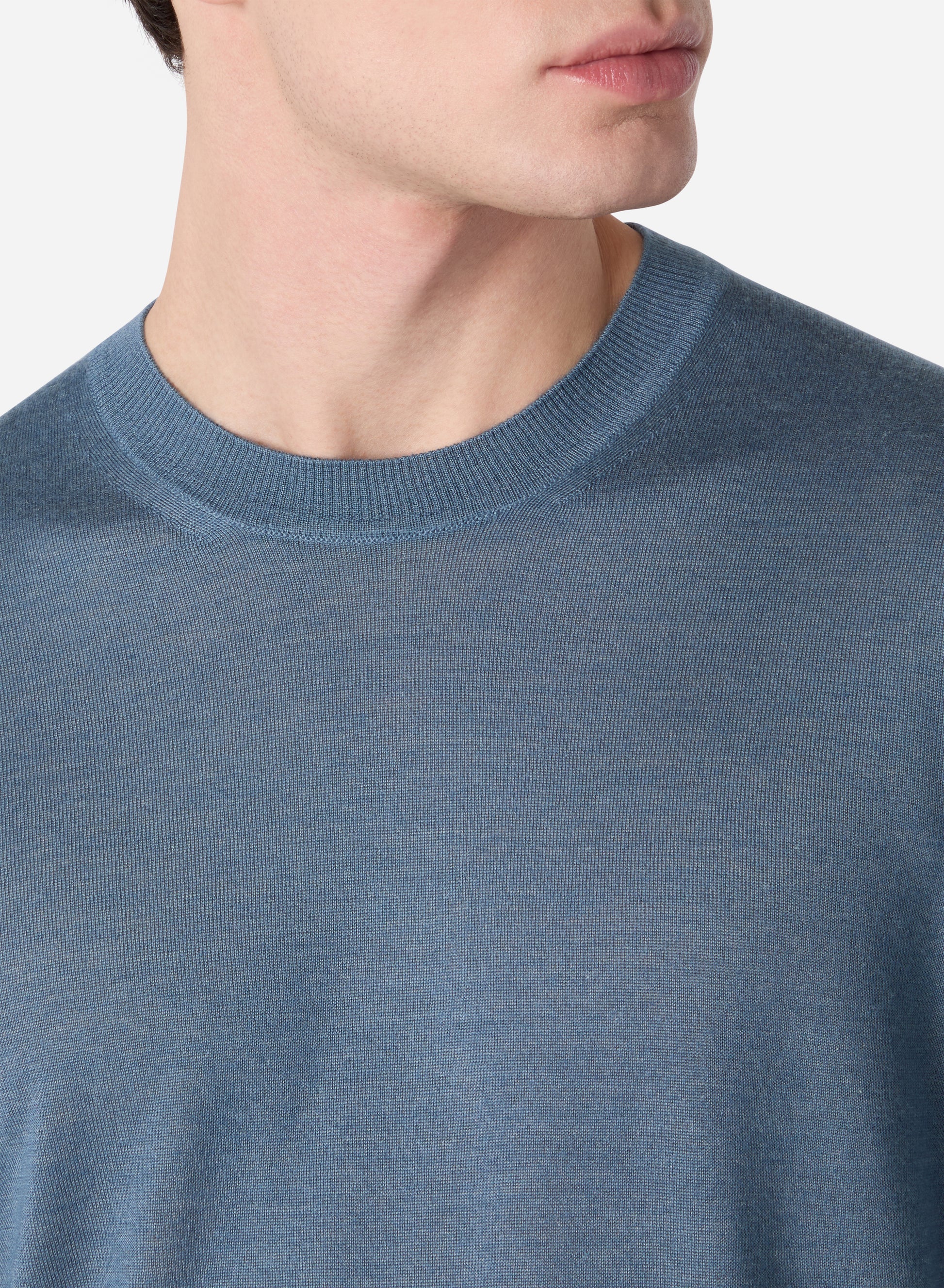 CASHMERE AND SILK CREWNECK