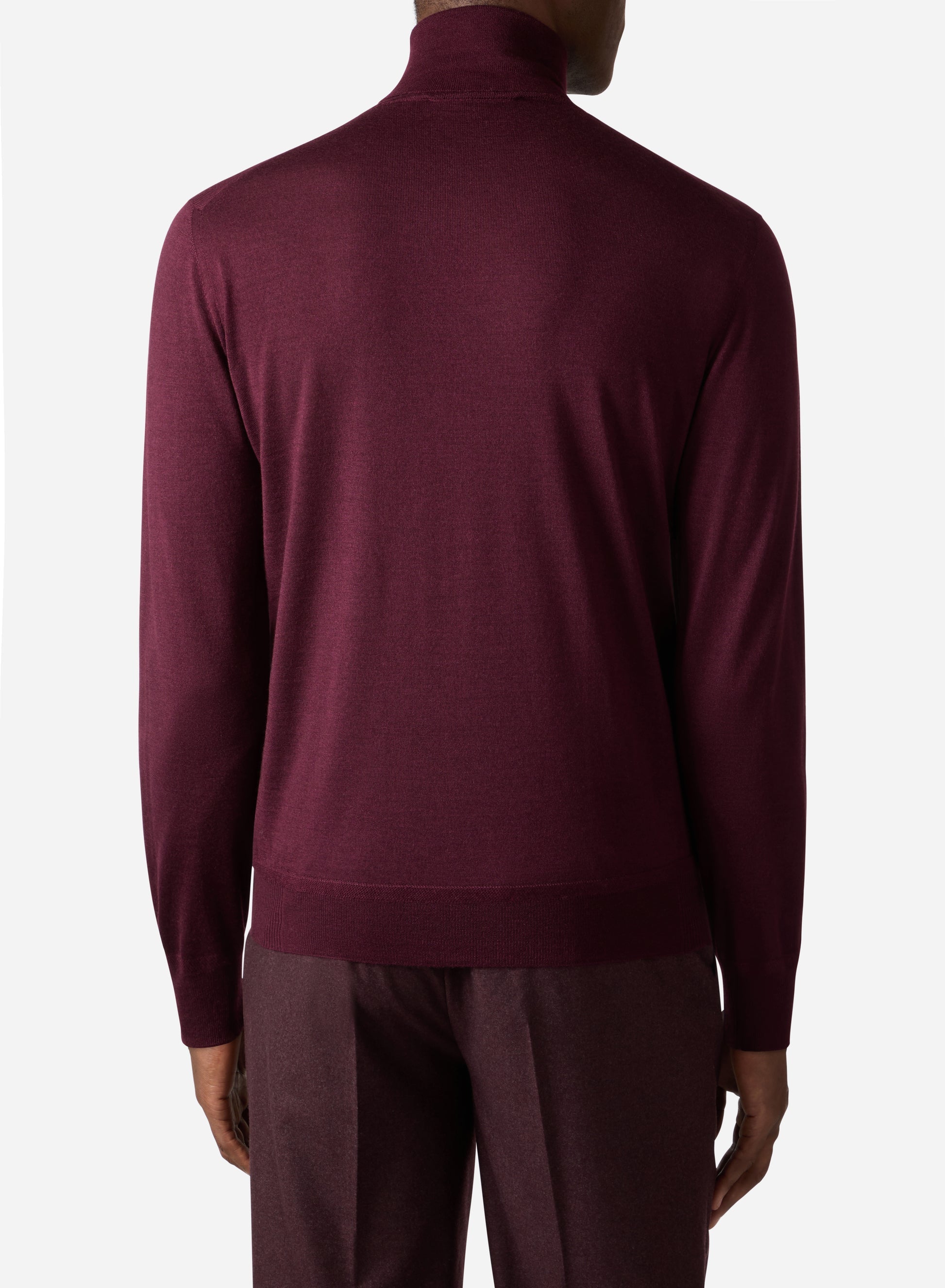 CASHMERE AND SILK TURTLENECK