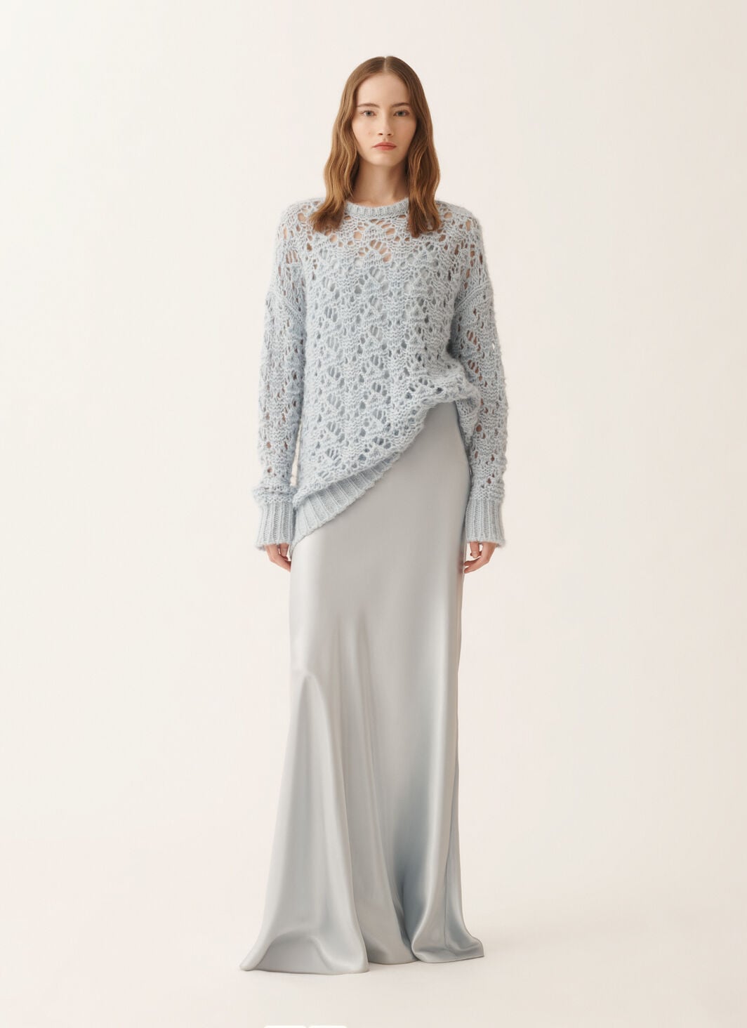 Asymmetric skirt in aqua satin