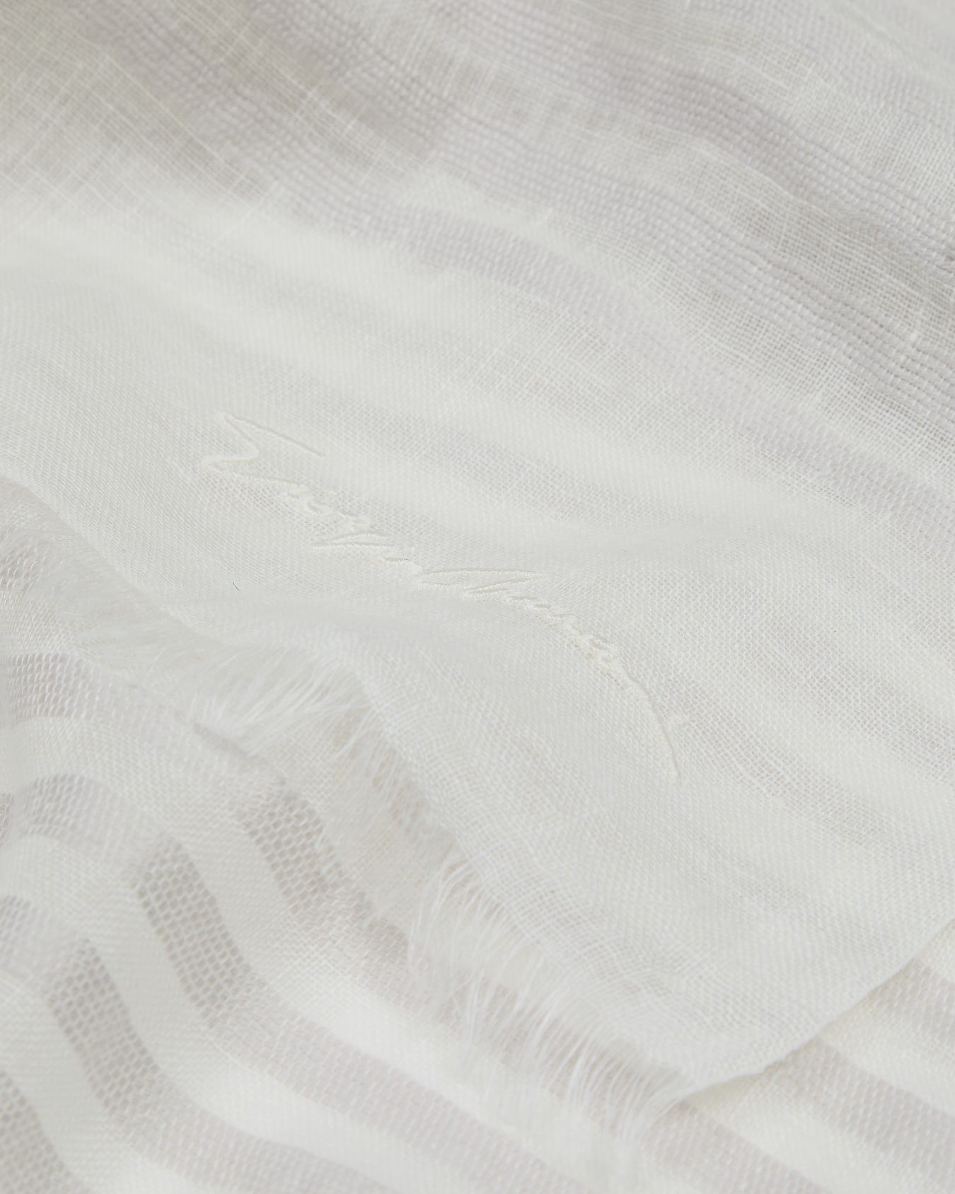 Jacquard striped linen and cotton stole