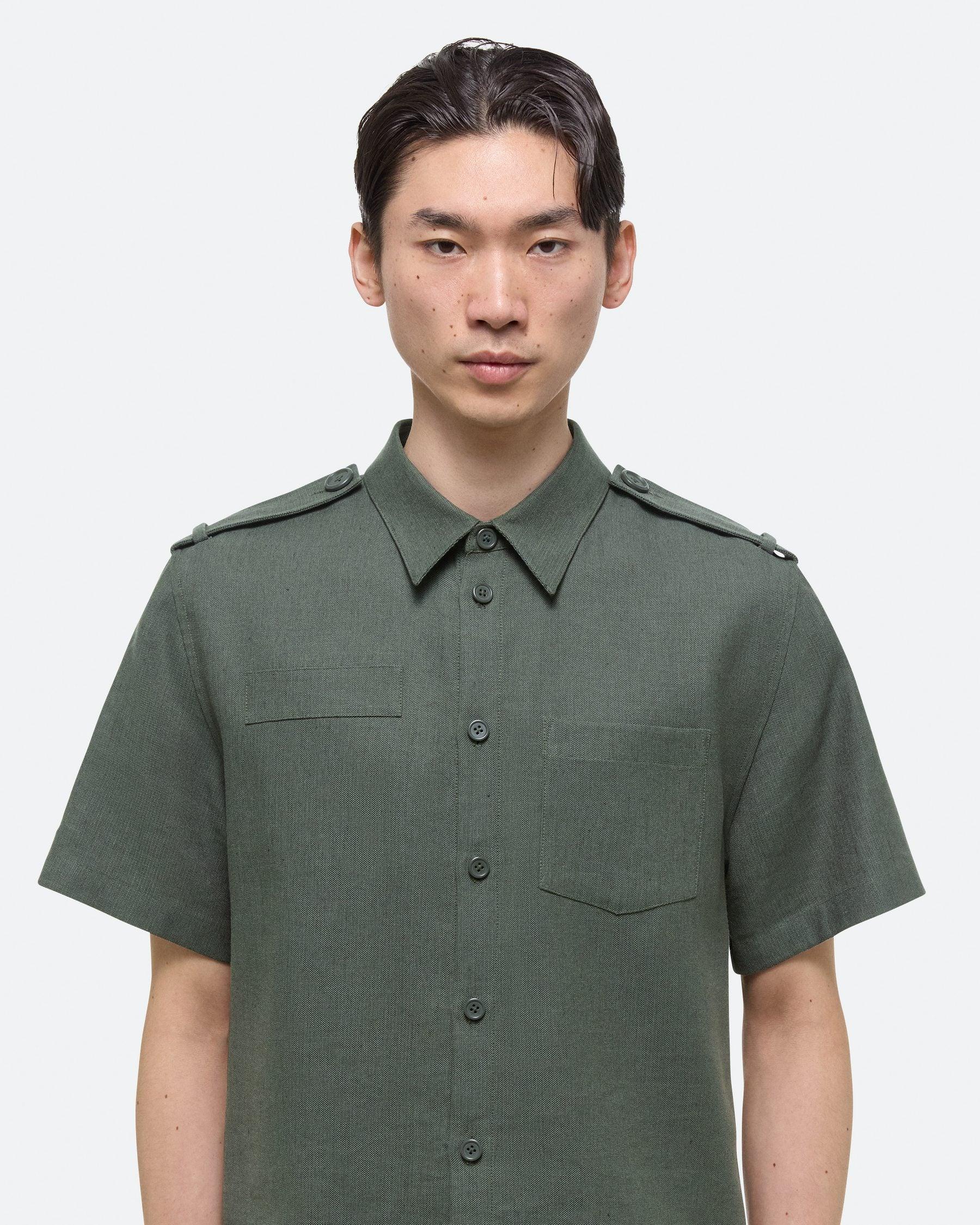 قميص الكتان بكتافيات بلون غرافيت