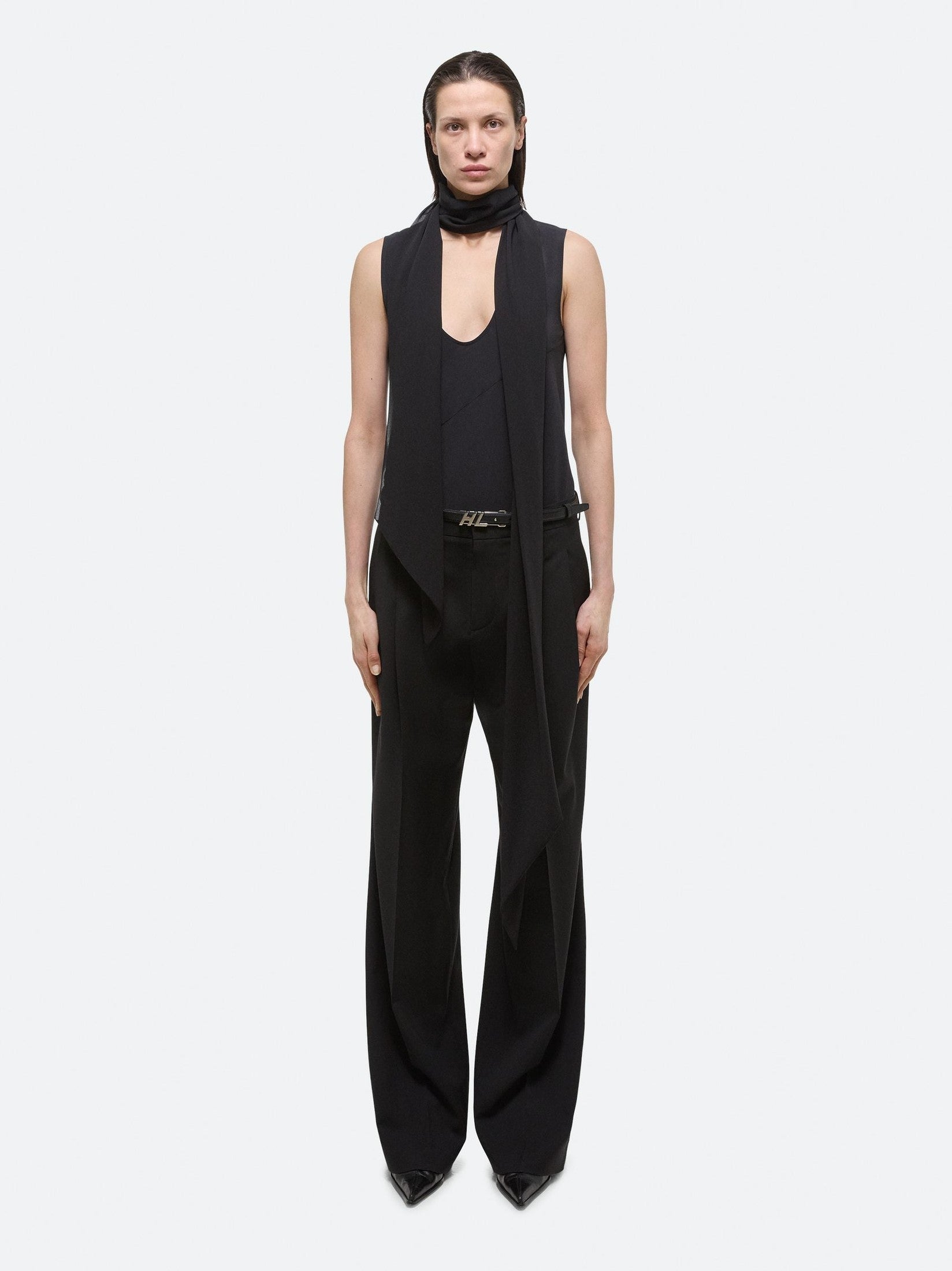 Sleeveless scarf top