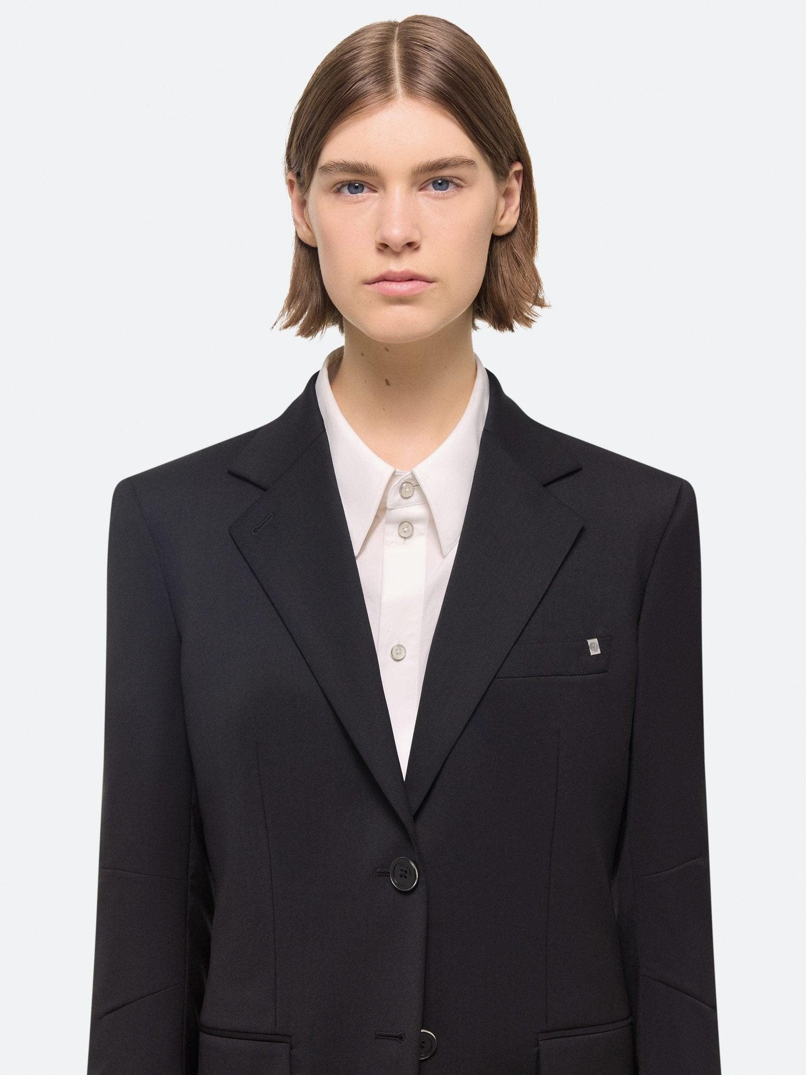 Curved classic blazer