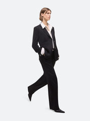 Curved classic blazer