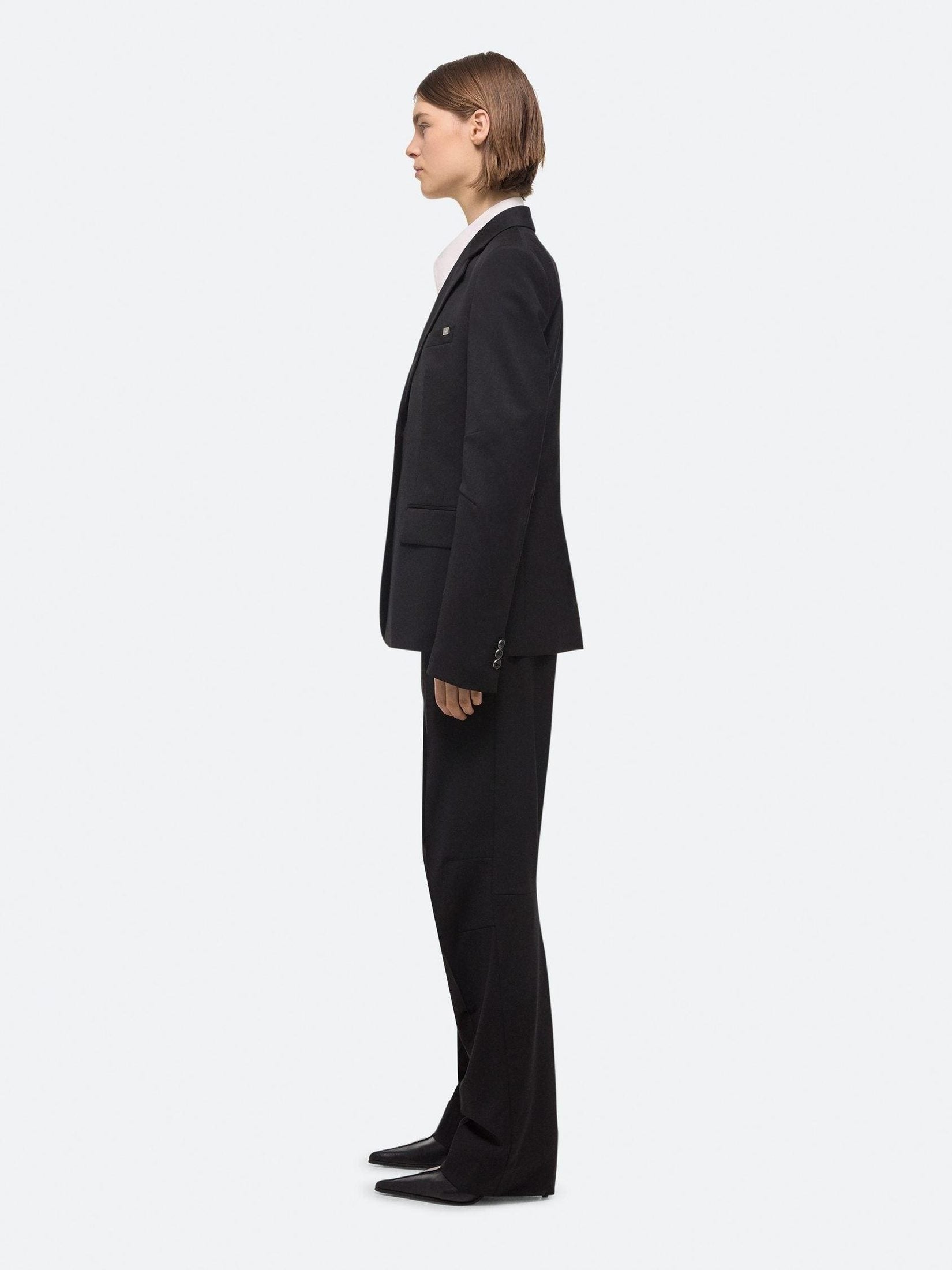 Curved classic blazer